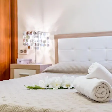 Travel Habitat Jardines Rio Turia. Валенсия